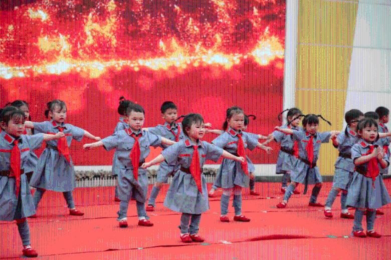 绿灯变黑灯开过去是闯红灯吗游戏画面